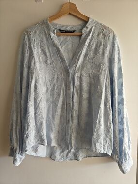 Zara Pale Blue Textured Button-Front Blouse Floral